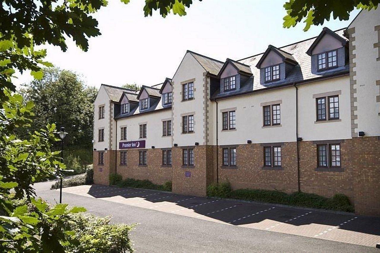 Premier Inn Glasgow Bearsden Kültér fotó